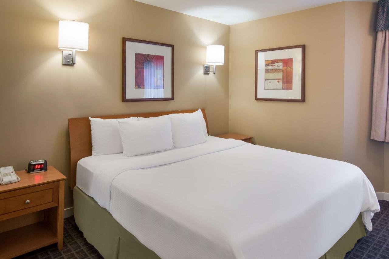 Surestay Hotel By Best Western North Vancouver Capilano West Vancouver Exterior foto