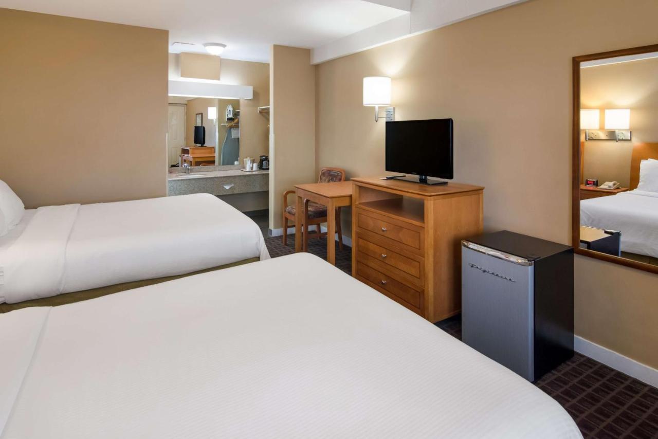 Surestay Hotel By Best Western North Vancouver Capilano West Vancouver Exterior foto